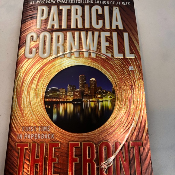 Suspense Novel Bundle - Picture 4 of 15